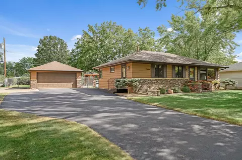 11607 Heather St NW, Coon Rapids, MN 55433