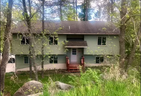 5627 Pine St, Tower, MN 55790