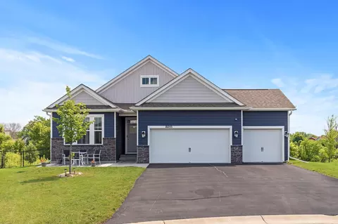 16055 Ethan Ct N, Hugo, MN 55038