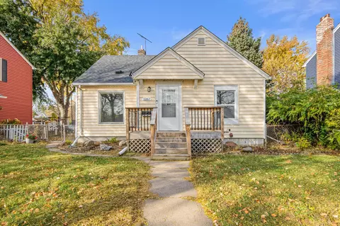 1267 Galtier St, Saint Paul, MN 55117