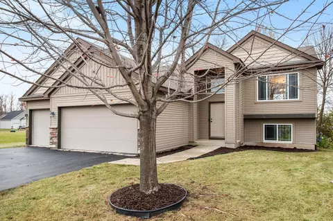 603 Finch Ct, Montrose, MN 55363
