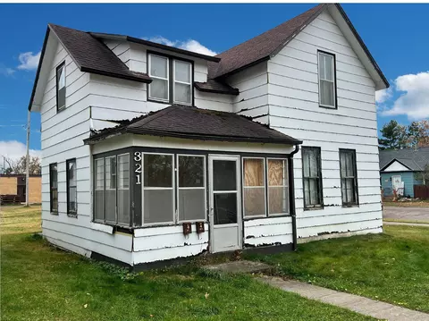 321 4th St NW, Aitkin, MN 56431