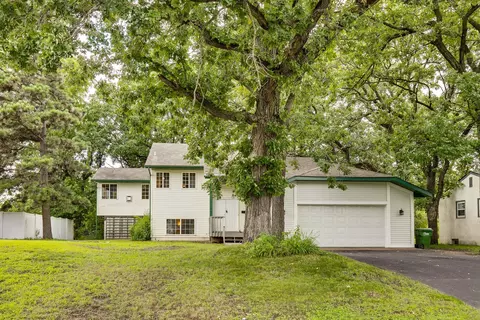 6250 Starlite Blvd NE, Fridley, MN 55432