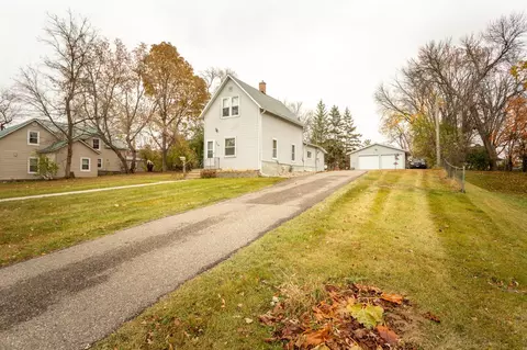 714 5th Ave E, Alexandria, MN 56308