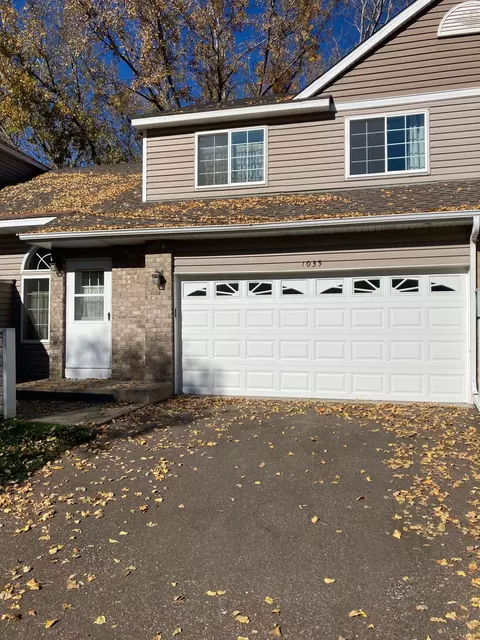 1035 Fillmore Cir NE, Fridley, MN 55432