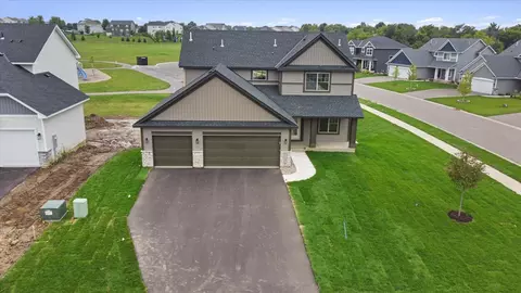17801 Evershed Way, Lakeville, MN 55044