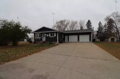 501 Western St, New Munich, MN 56356