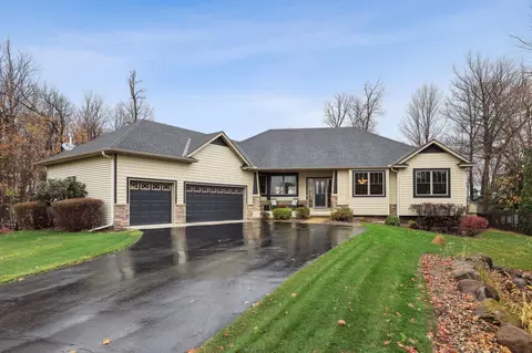 25271 Willow Ct, New Prague, MN 56071