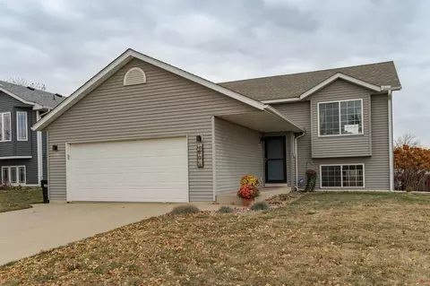 2895 Tomah Pl NW, Rochester, MN 55901