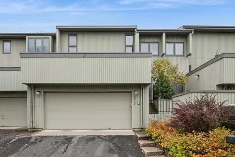 5932 Carter Ln, Minnetonka, MN 55343