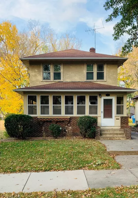 149 Wyoming St E, Saint Paul, MN 55107