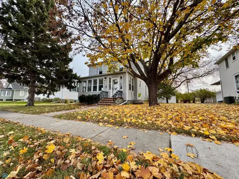 101 1st Ave NE, Dilworth, MN 56529