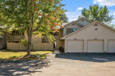 18681 Clear View Ct, Minnetonka, MN 55345