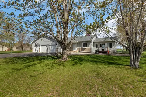 6752 242nd St, Saint Cloud, MN 56301