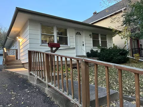 1806 Chestnut Ave, Minneapolis, MN 55405