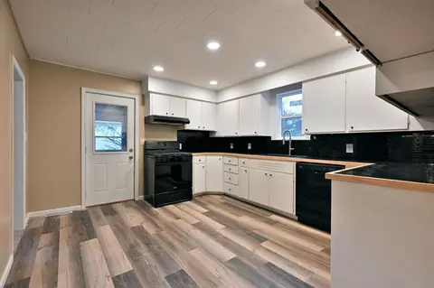 314 6th Ave, Shell Lake, WI 54871 photo 6