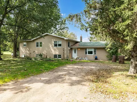 1893 Mahogany St, Mora, MN 55051