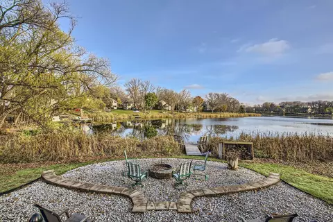 9516 Rosewood Ln N, Osseo, MN 55369