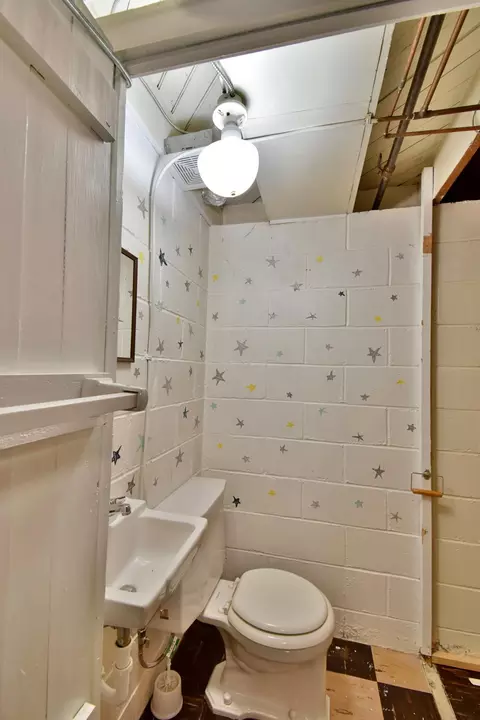 Bath - 1024 11th Ave S, Saint Cloud, MN 56301 photo 2 of 2