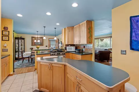 5910 Main St W, Maple Plain, MN 55359 photo 12