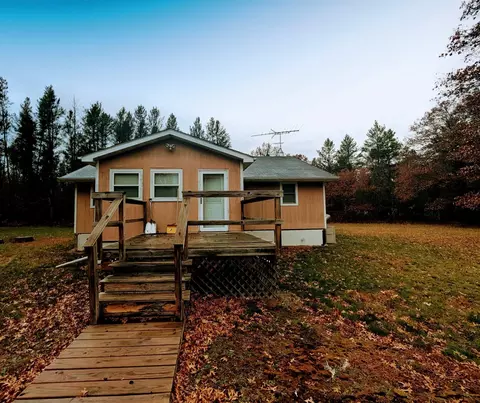 20199 Logging Creek Trl, Grantsburg, WI 54840