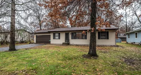 103 Woodland Ct, Princeton, MN 55371