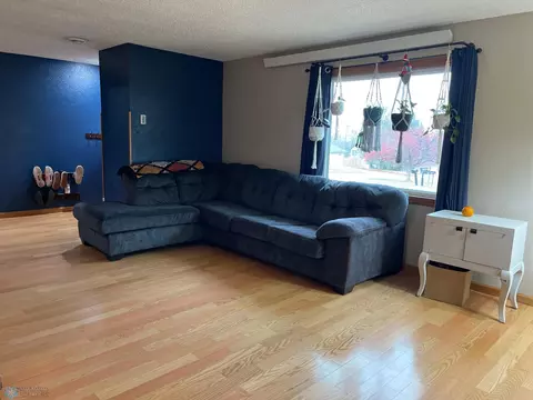 802 Maple St, Lisbon, ND 58054 photo 9
