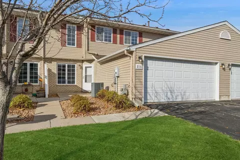 216 E Orchard St, Belle Plaine, MN 56011