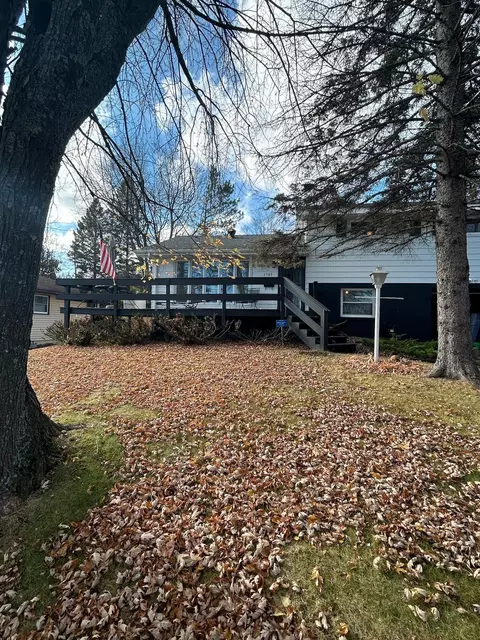 1503 Boulevard Pl, Duluth, MN 55811