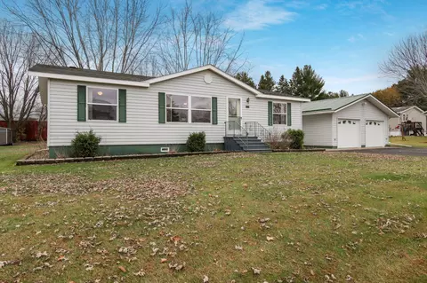 1012 Nordveien Dr, Boyceville, WI 54725
