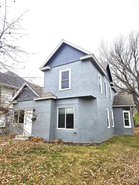 705 N 6th St, Brainerd, MN 56401
