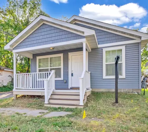 559 Elfelt St, Saint Paul, MN 55103