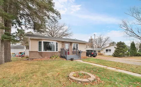 1214 K St NE, Brainerd, MN 56401