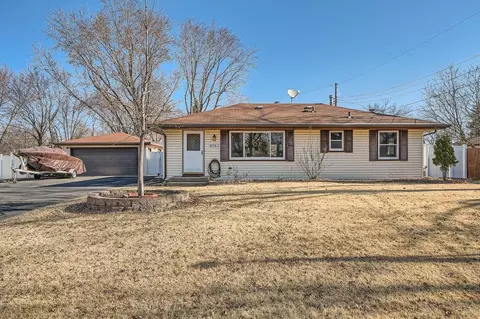 8563 Hilo Ln S, Cottage Grove, MN 55016