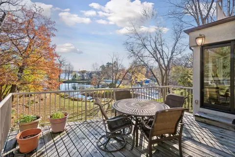 50 Highland Ave, Excelsior, MN 55331