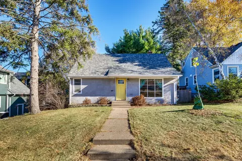 616 Saratoga St S, Saint Paul, MN 55116