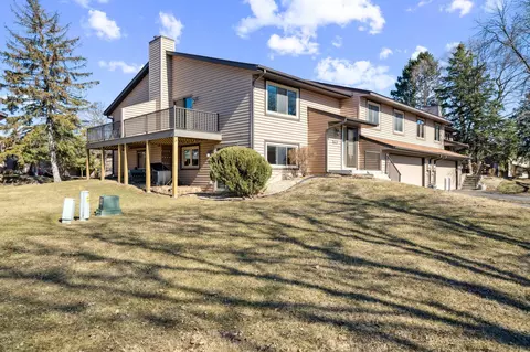 5115 148th St W, Apple Valley, MN 55124