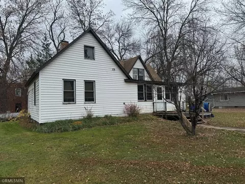 166 S 1st St, Mcgregor, MN 55760 photo 2