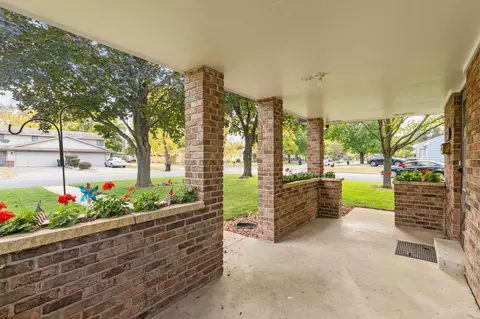 1001 3rd Ave E, Shakopee, MN 55379 photo 4