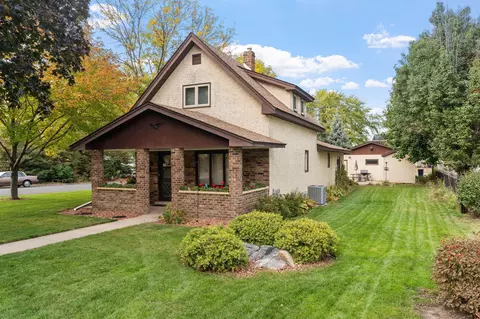 1001 3rd Ave E, Shakopee, MN 55379