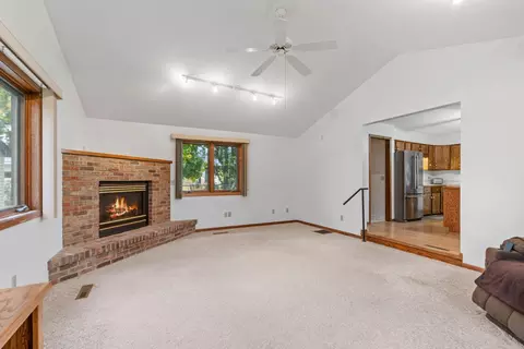 1001 3rd Ave E, Shakopee, MN 55379 photo 16