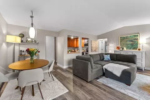 2256 Wildwood Cir, Hopkins, MN 55305