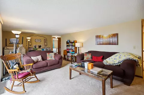 728 Colonial Cir, Faribault, MN 55021 photo 17