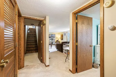 728 Colonial Cir, Faribault, MN 55021 photo 24