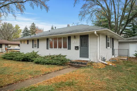 6824 Idaho Ave N, Brooklyn Park, MN 55428
