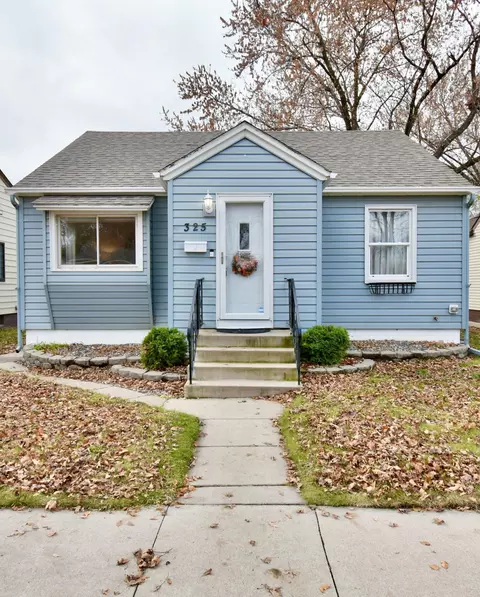 325 23rd Ave N, Saint Cloud, MN 56303