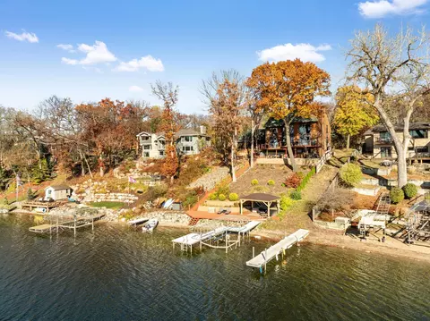 15354 Fish Point Rd SE, Prior Lake, MN 55372