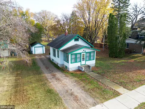 49 Cherry Ave S, Annandale, MN 55302