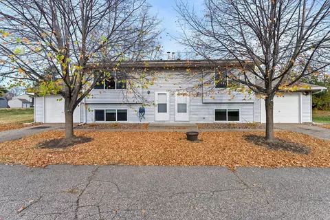 3808 Lodestone Ln, Eagan, MN 55122