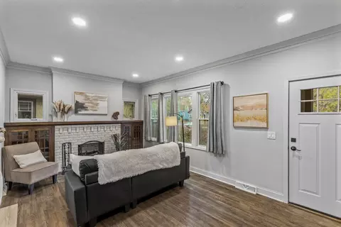 3844 Chicago Ave, Minneapolis, MN 55407